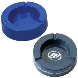 Plastic ashtray